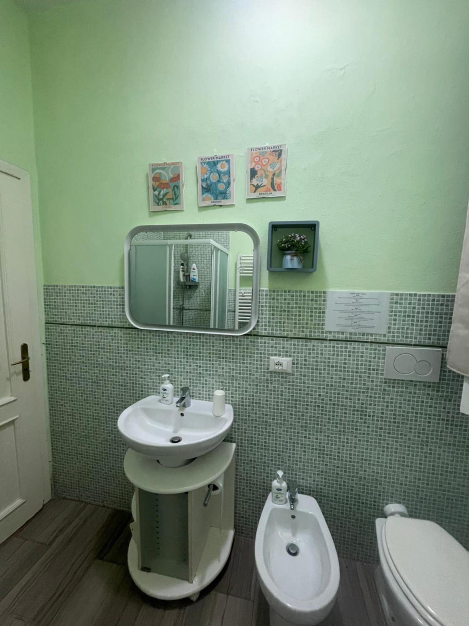 La Casa Dei Fiori Apartment La Spezia Luaran gambar